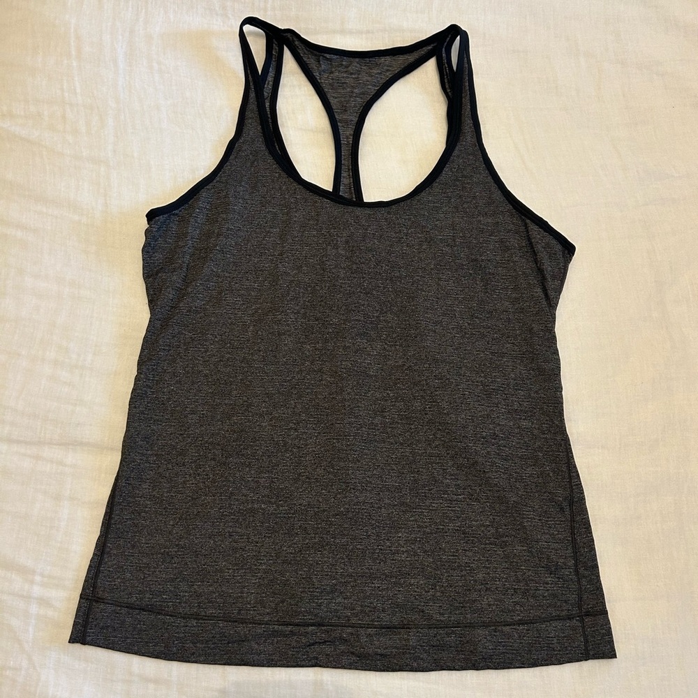 Lululemon Run the Day Tank - Picture 4 of 8